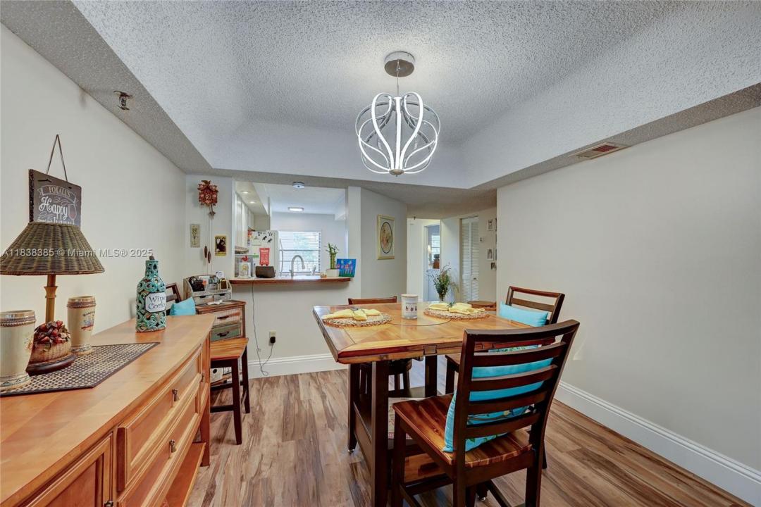 23344 Carolwood Ln 303, Boca Raton, Floryda 33428, USA
