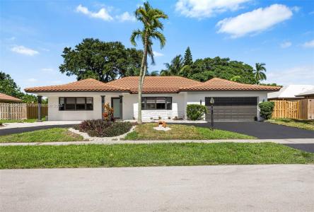 220 SW 75th Ter, Plantation, Florida 33317, USA