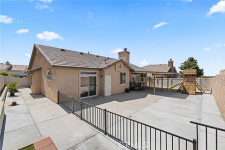 Waltham Place, Palmdale, California 93550