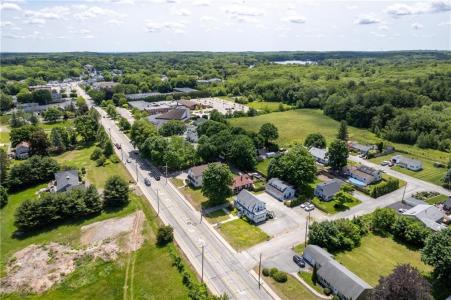 634 Putnam Pike, Smithfield, RI 02828, USA