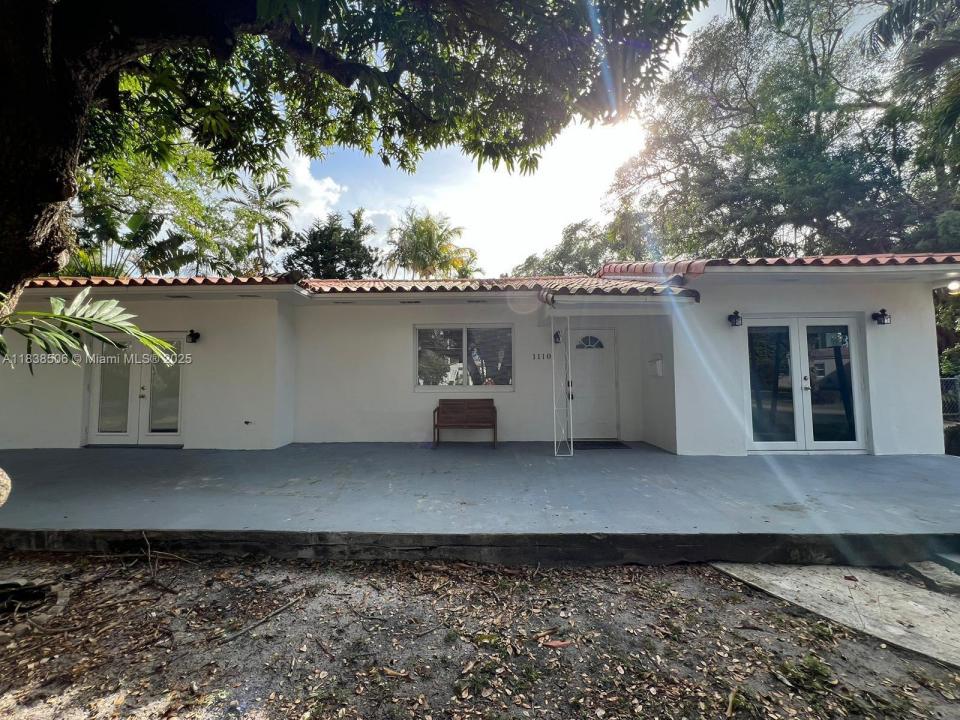 1110 NE 119th St, Biscayne Park, フロリダ 33161, アメリカ合衆国