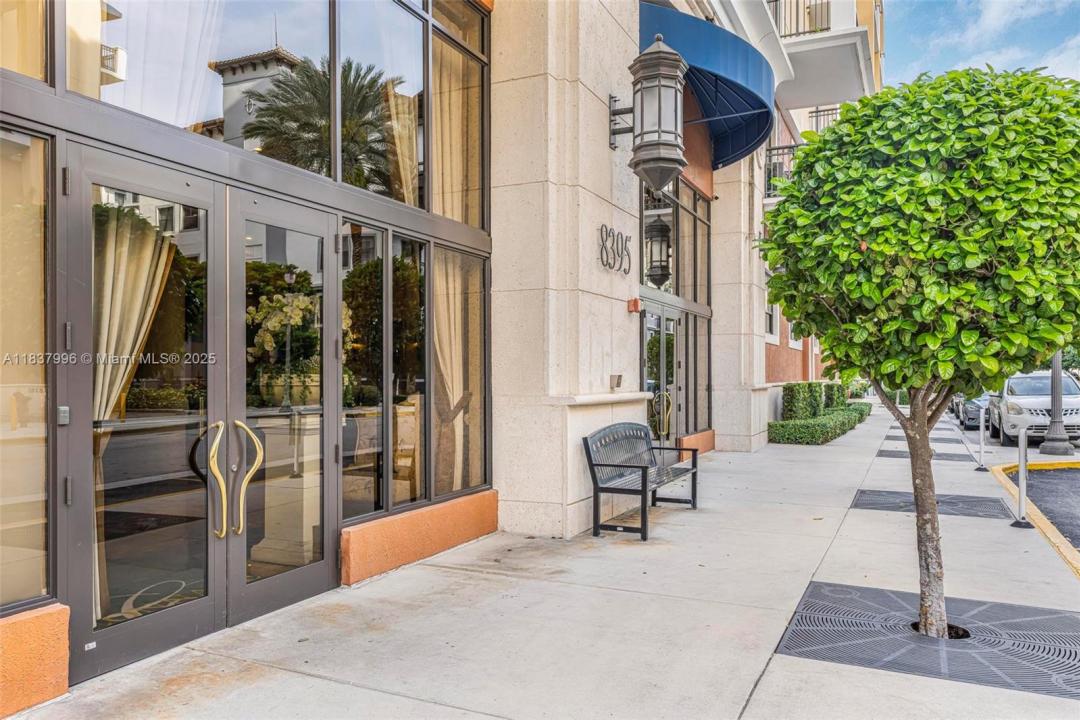 8395 SW 73rd Ave 710, Miami, 佛罗里达州 33143, 美国