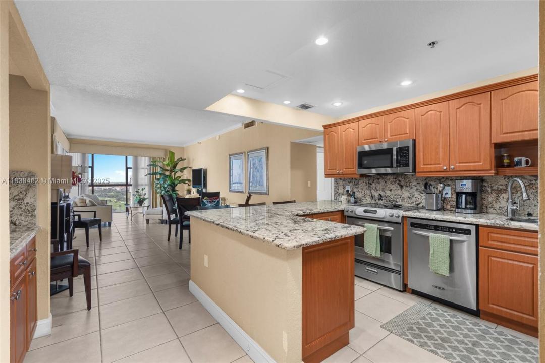 20505 E Country Club Dr PH-38, Aventura, Floride 33180, États-Unis