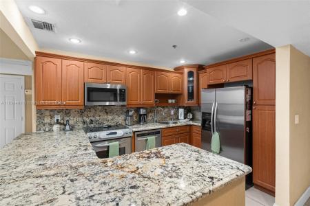 20505 E Country Club Dr PH-38, Aventura, Florida 33180, USA