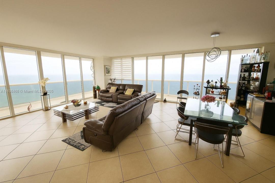 1830 S Ocean Dr 4501, Hallandale Beach, 佛羅里達州 33009, 美國