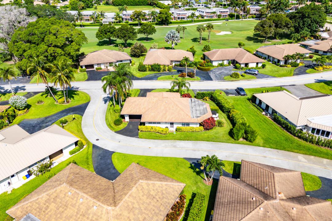 328 Cedar Key Circle, Atlantis, Atlantis, Florida 33462, USA