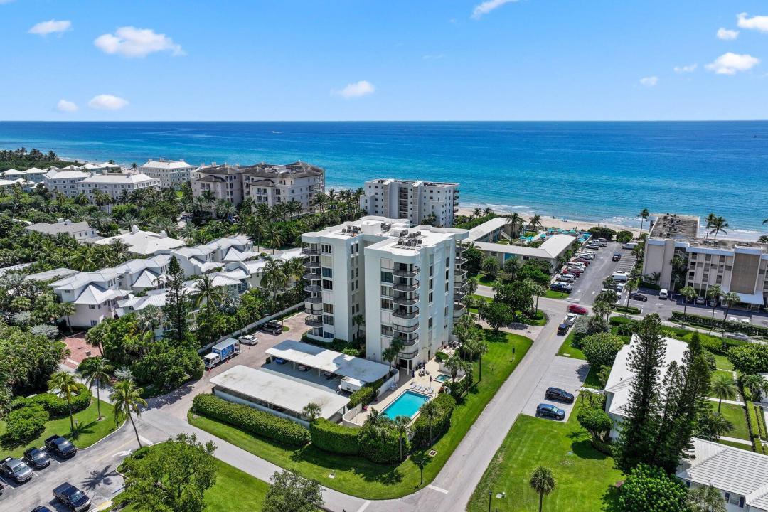 3900 N Ocean Boulevard Lanai, Gulf Stream, Florida 33483