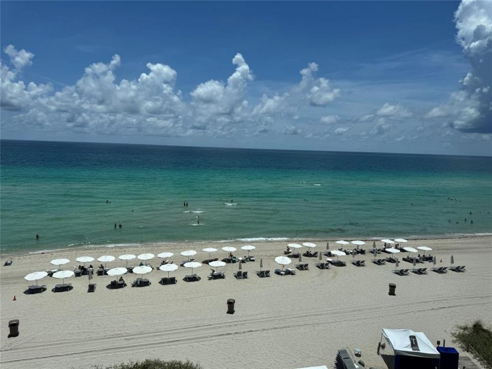 16001 Collins Ave 2003, Trump Tower #1 Condo, Sunny Isles Beach, フロリダ 33160, アメリカ合衆国