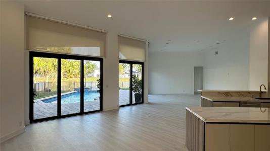 2550 Jardin Ter, Jardin, Weston, フロリダ 33327, アメリカ合衆国