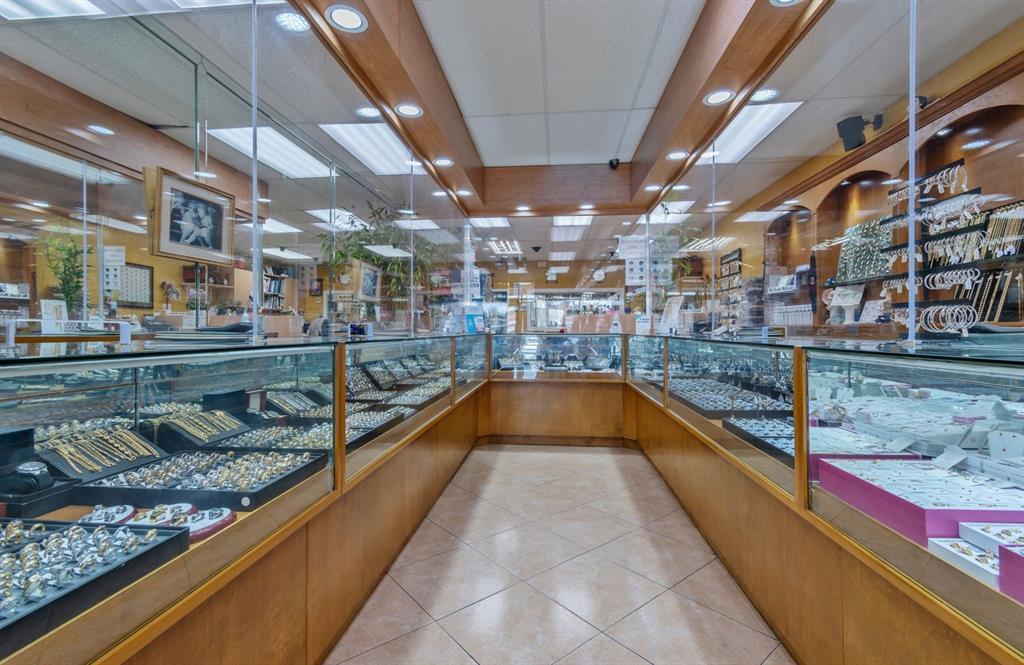 0000 SW Confidential, Miami, Florida 33155