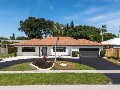 220 SW 75th Ter, Plantation, Florida 33317, USA