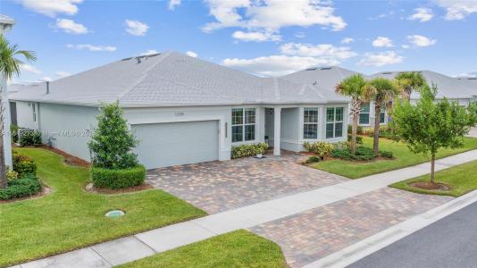 12355 SW Myrtle Oak Dr, Port St. Lucie, Florida 34987