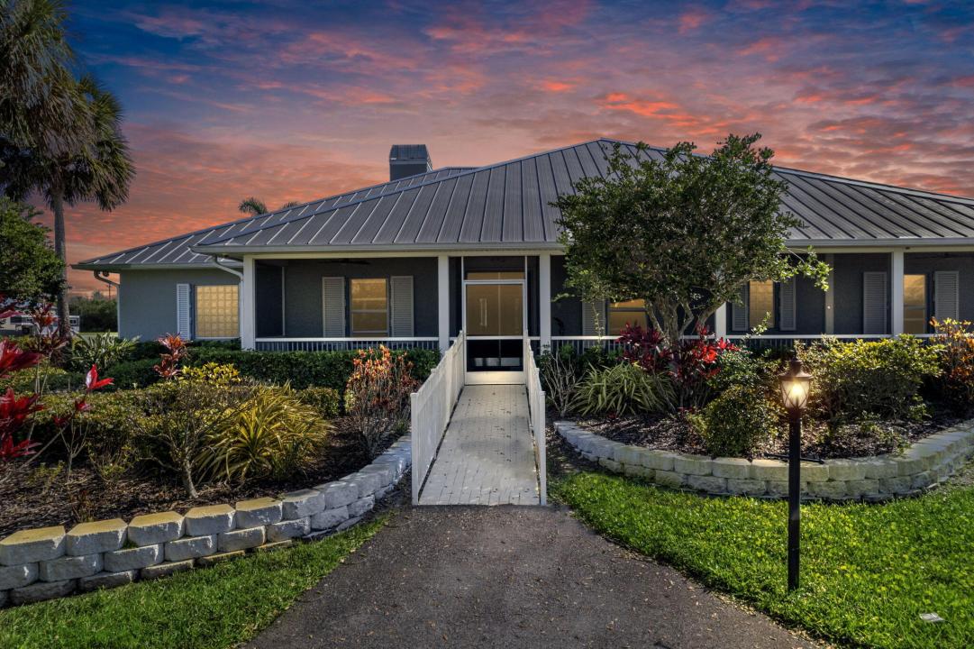 8135 White Fences Lane, Vero Beach, Florida 32968