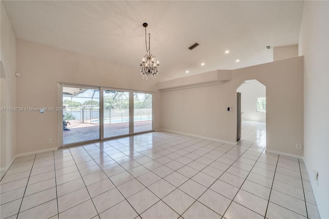 360 NW 107th Ave 360, Plantation, Florida 33324, Stati Uniti