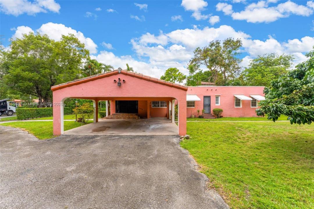 1305 Alhambra Cir, Coral Gables, Florida 33134, Estados Unidos