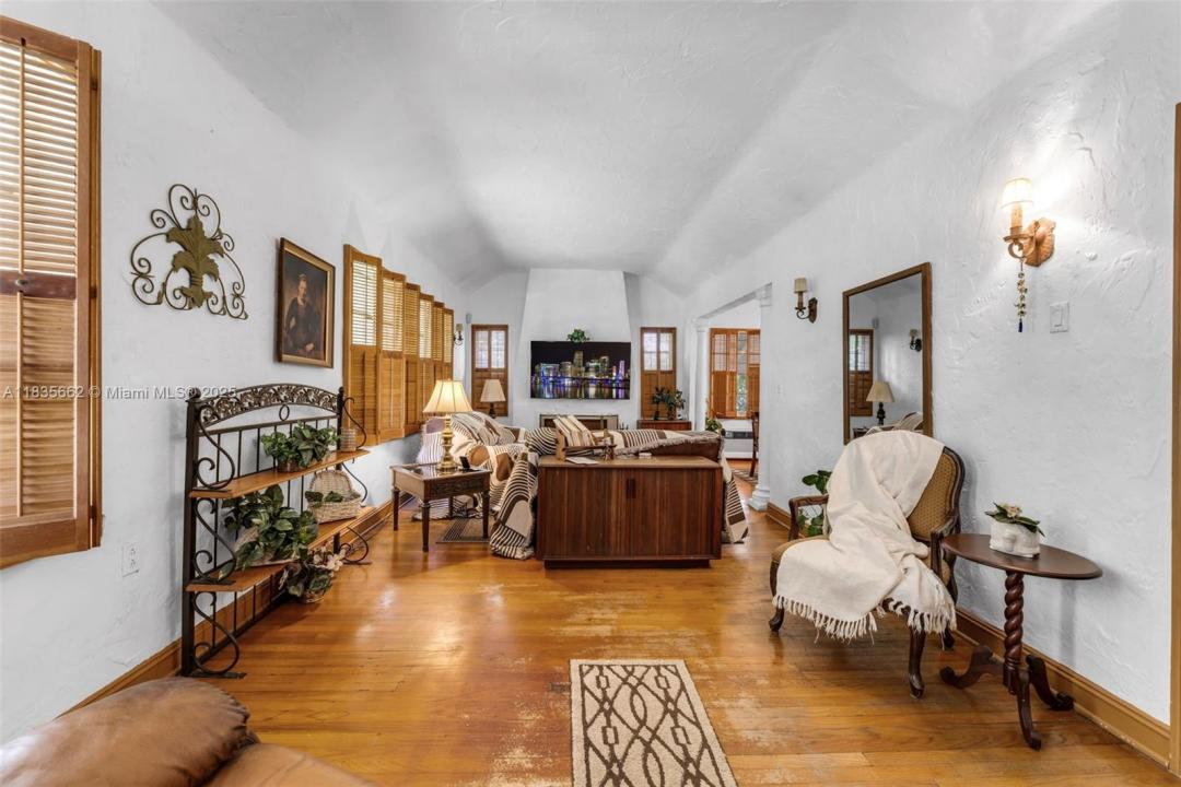 1305 Alhambra Cir, Coral Gables, Florida 33134, Estados Unidos