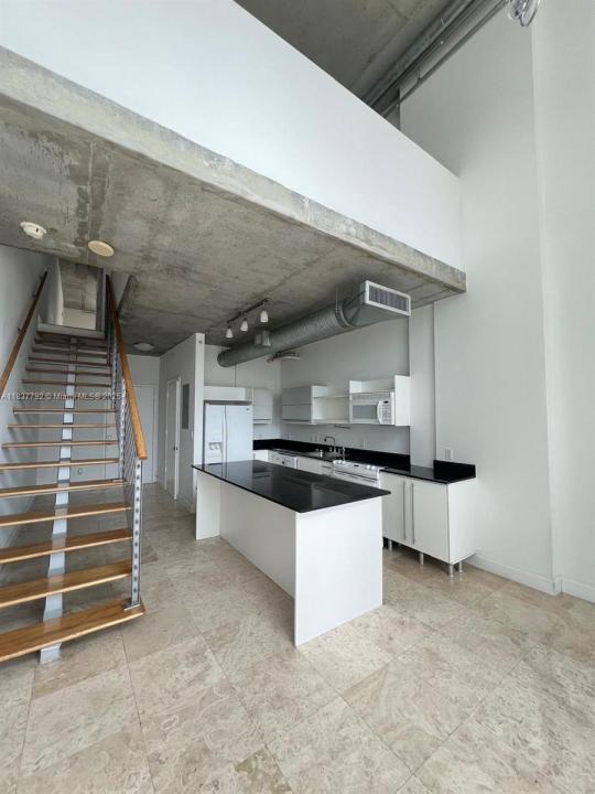 690 SW 1st Ct 2122, Miami, פלורידה 33130, ארצות הברית של אמריקה 
