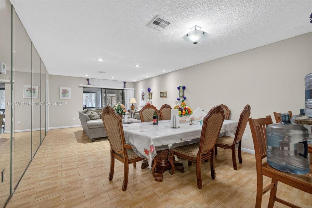 1600 Granfern Ave, West Palm Beach, Florida 33415, Amerika Birleşik Devletleri