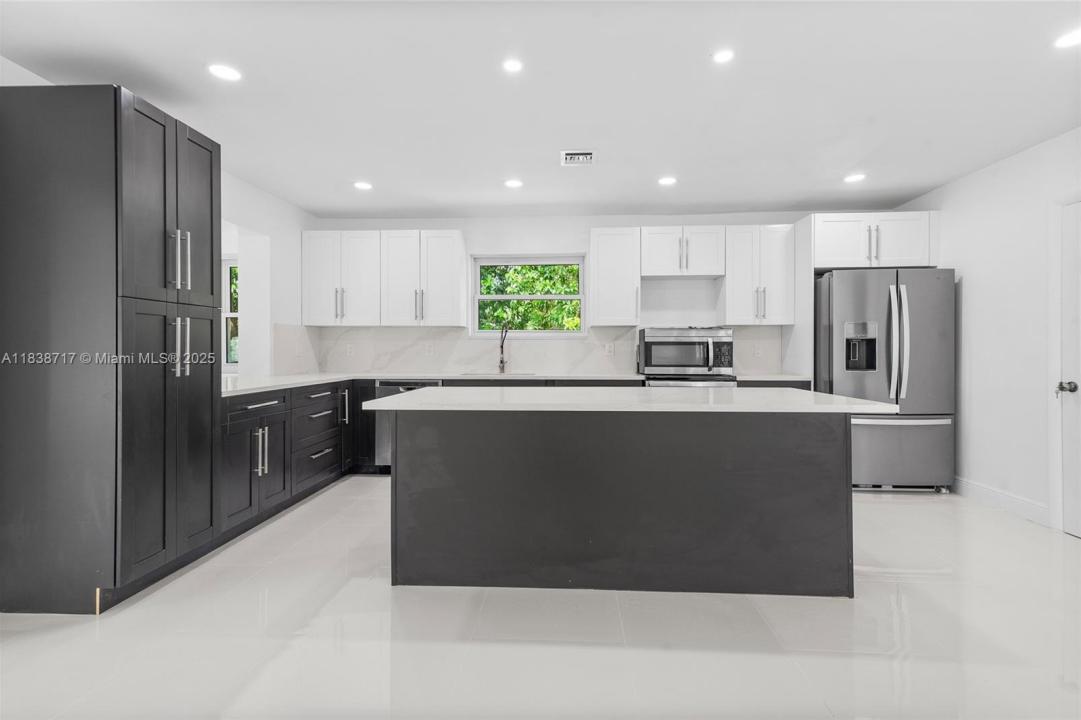 1124 Yale Dr, Hollywood, פלורידה 33021, ארצות הברית של אמריקה 