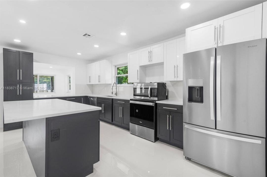 1124 Yale Dr, Hollywood, פלורידה 33021, ארצות הברית של אמריקה 