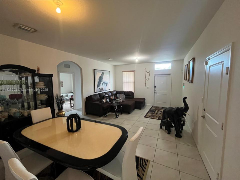 15924 SW 306th Ter, Homestead, Floryda 33033, USA