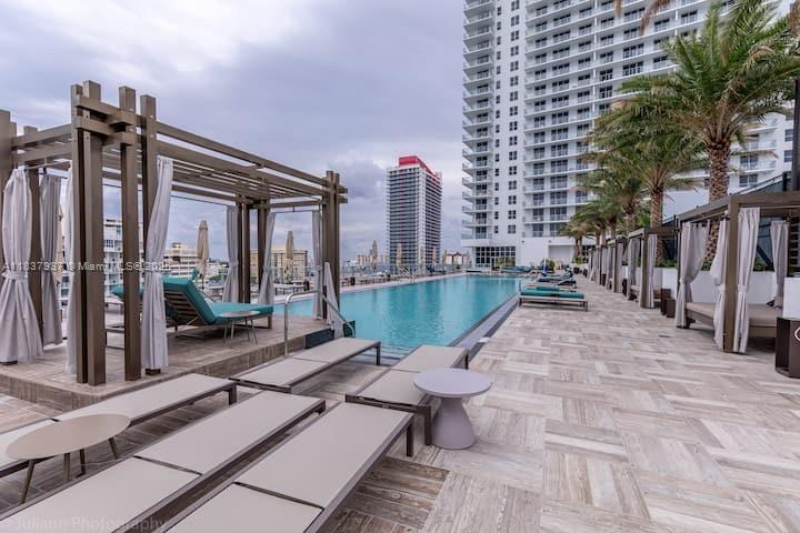 4010 S Ocean Dr T3501, Hollywood, Florida 33019, Estados Unidos