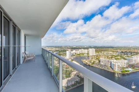 4010 S Ocean Dr T3501, Hollywood, Florida 33019, USA