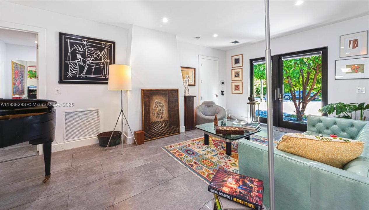 3468 Royal Palm Ave, Miami Beach, Flórida 33140, Estados Unidos
