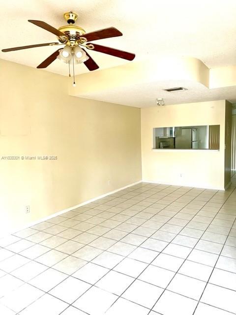 7886 Dixie Beach Cir 7886, Tamarac, Florida 33321