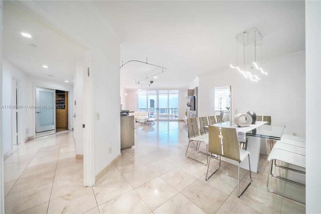 21050 Point Pl 2601, Aventura, Floride 33180, États-Unis