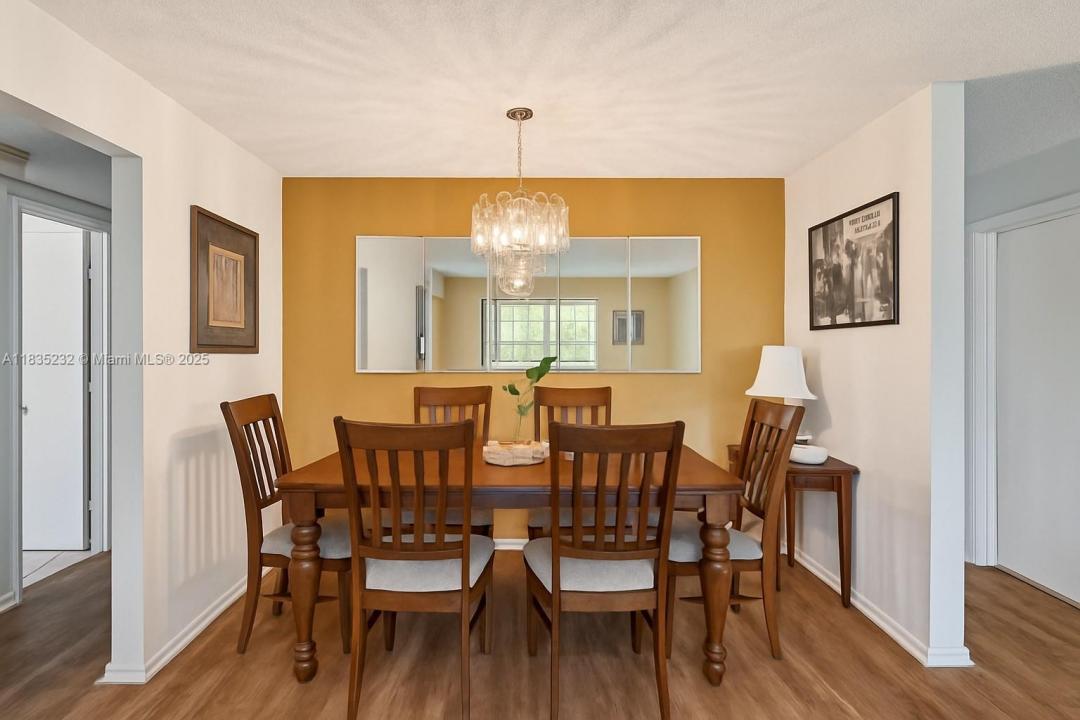 8103 NW 27th St 1, Coral Springs, פלורידה 33065, ארצות הברית של אמריקה