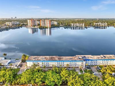 1170 NE 191st St 24, Miami, Florida 33179, USA