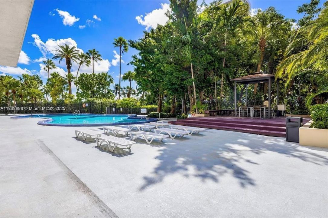1450 Brickell Bay Dr 1402, Miami, Flórida 33131, Estados Unidos