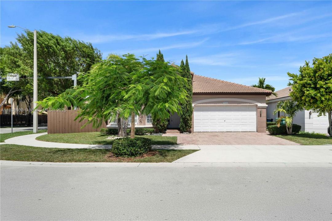 8555 NW 111th Ct 8555, Doral, Florida 33178, Stati Uniti