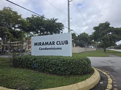 8700 N Sherman Cir 108, Miramar, Florida 33025, USA
