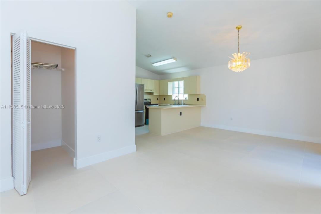 12362 NW 98th  pl, Hialeah Gardens, Flórida 33018, Estados Unidos