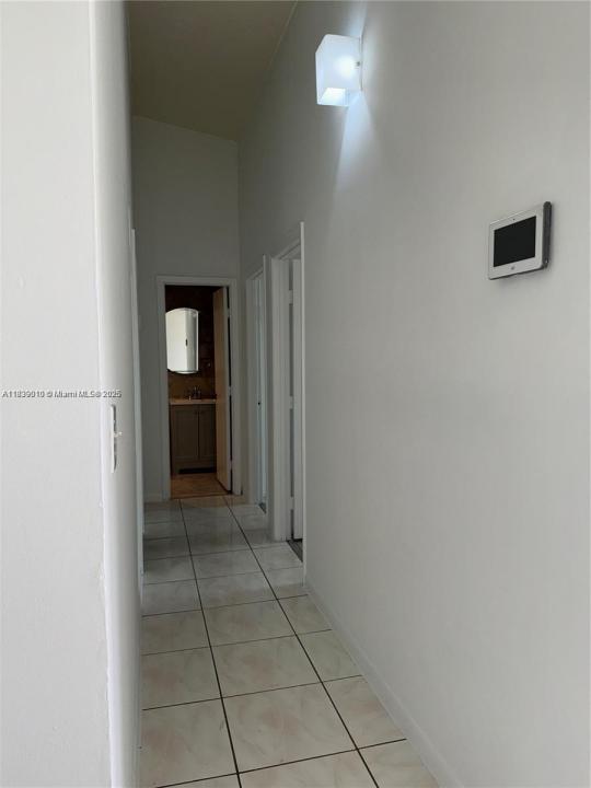 6713 NW 188th 6713, Hialeah, Floride 33015, États-Unis