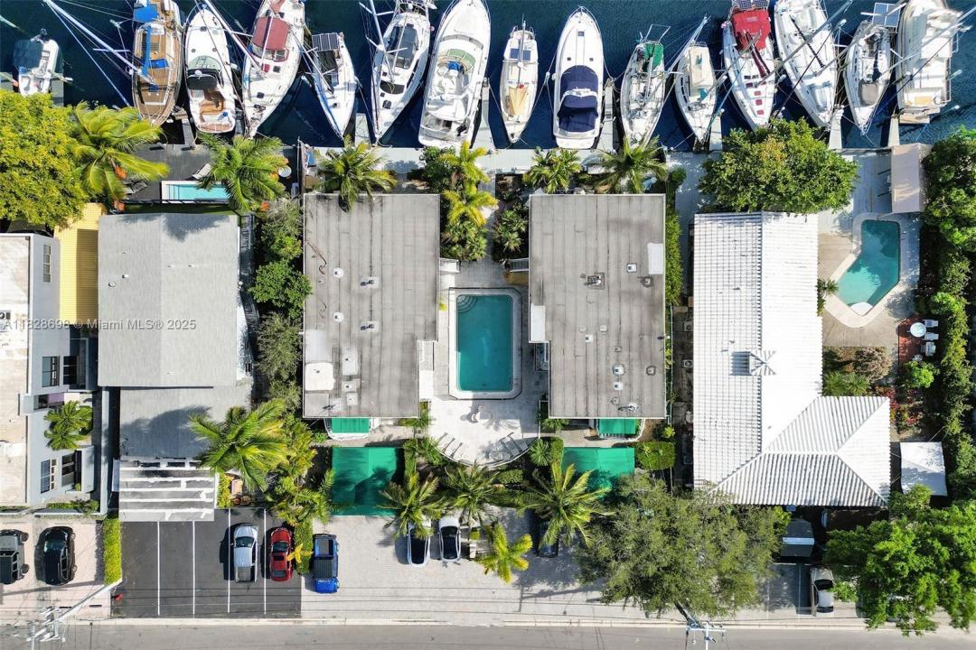 Fort Lauderdale, Florida 33301