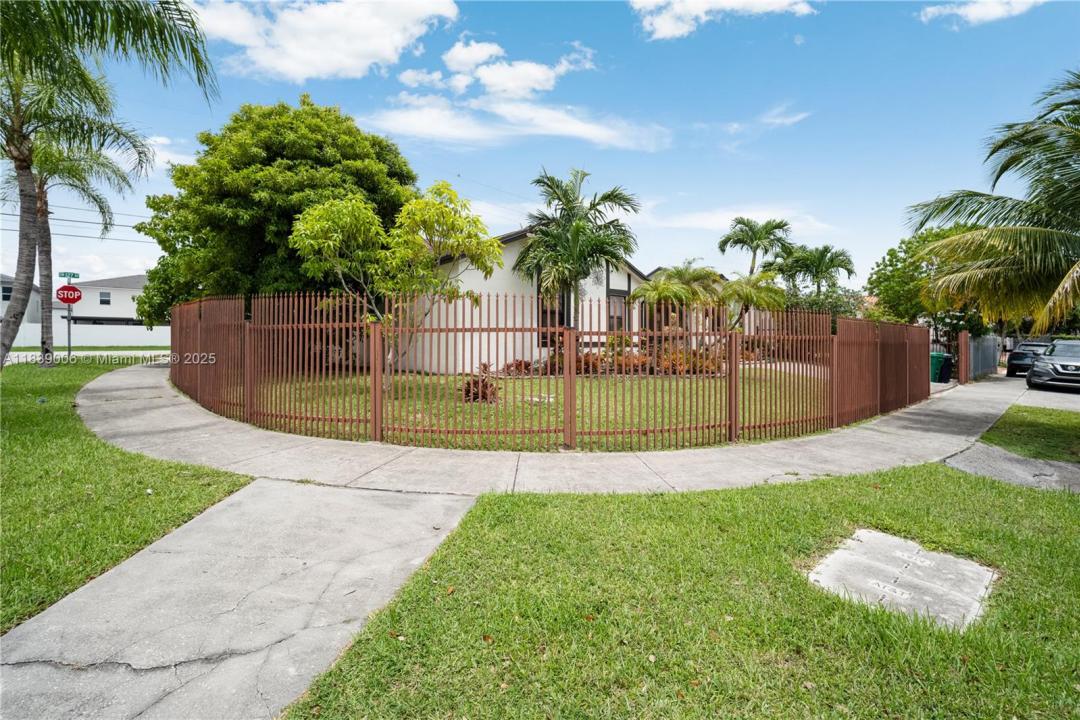 Miami, Florida 33177