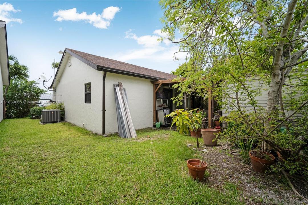 Miami, Florida 33177