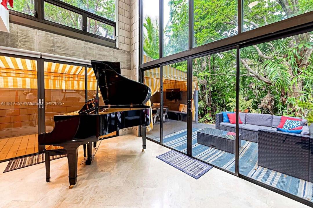 322 Hendricks Isle 2, Fort Lauderdale, Floryda 33301, USA