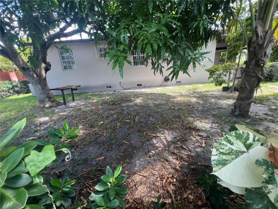 1190 NW 135th St, North Miami, Flórida 33168, Estados Unidos