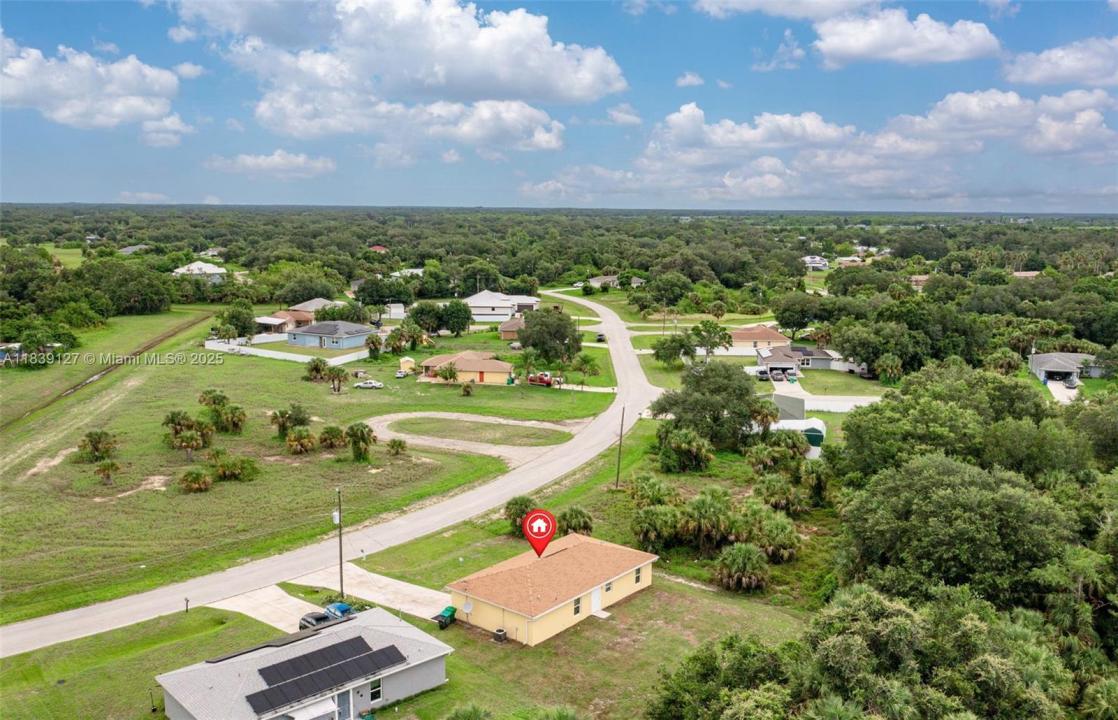 2069 Detroit Dr, Other City - In The State Of Florida, Florida 33935
