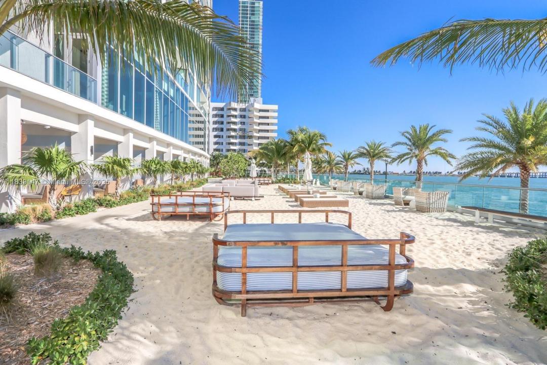 2900 NE 7th Ave 404, Miami, Flórida 33137, Estados Unidos