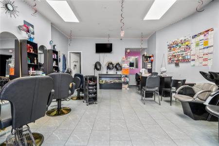 123 Elm Street, Yonkers, Nova Iorque 10701, Estados Unidos