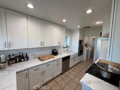 Sylvan Street, Valley Glen, Калифорния 91401, Соединенные Штаты