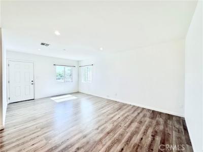 Nubia Street, Baldwin Park, Kaliforniya 91706, Amerika Birleşik Devletleri