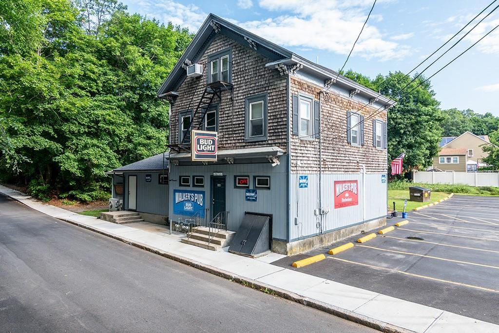 104 Canal Street, Blackstone, Massachusetts 01504, États-Unis
