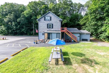 104 Canal Street, Blackstone, Massachusetts 01504, États-Unis