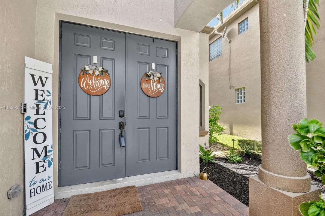 1086 Grove Park Cir, Boynton Beach, Florida 33436
